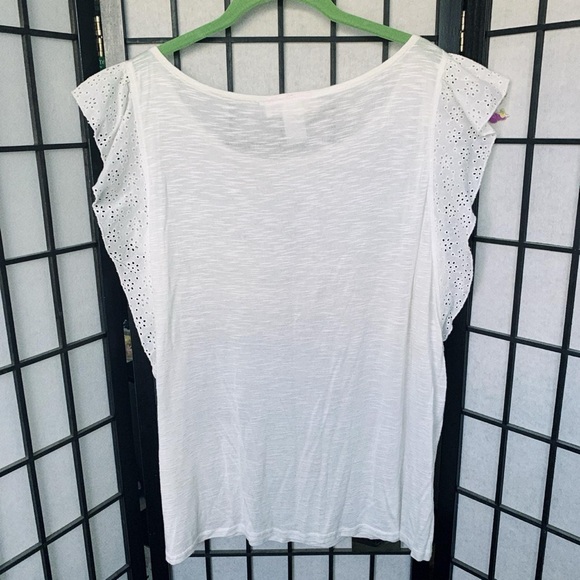 Forever 21 White Eyelet Trim Top - Picture 2 of 5